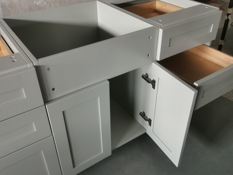Modern Designs PVC/ Lacquer Kitchen Island Furniture Shaker Modular Kitchen Cabinet